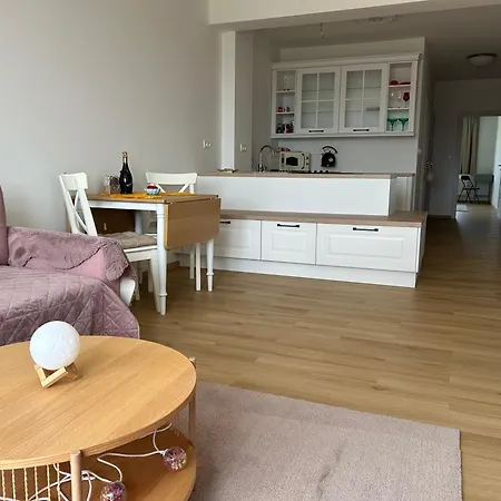 Stylovy S Vyhladom - Orava, * Наместово